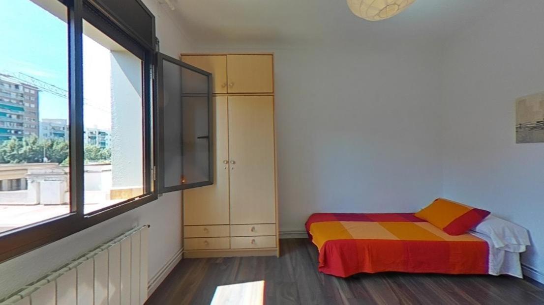 Near Clot & Sagrada Familia Apartment Barcelona Exterior foto